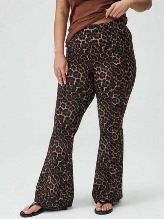 torrid Pants - Leopard print Flared leggings